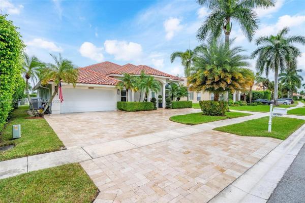 Boca Isles North, 10799 Tea Olive Ln, Boca Raton, Florida 33498, image 2