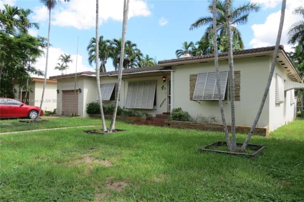 Cinema Park Country Club Estates, 435 Cardinal St, Miami Springs, Florida 33166, image 1