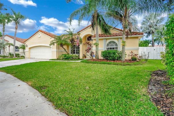 Verona Lake, 654 Lake Blvd, Weston, Florida 33326, image 1