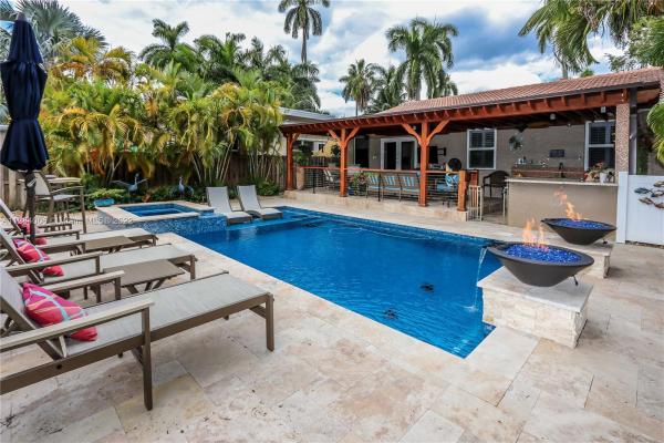 Hollywood Lakes, 1354 Tyler St, Hollywood, Florida 33019, image 2