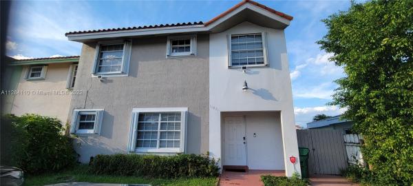 Oak Ridge Villas, 11971 SW 209th St, South Miami Heights, Florida 33177, image 1