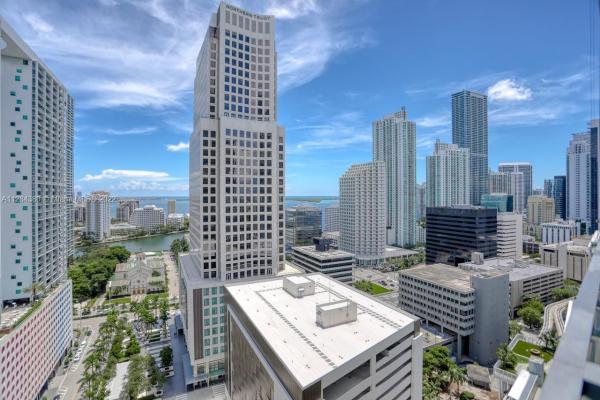 Reach Brickell City Centre, 68 SE 6th St #2009, Miami, Florida 33131, image 2