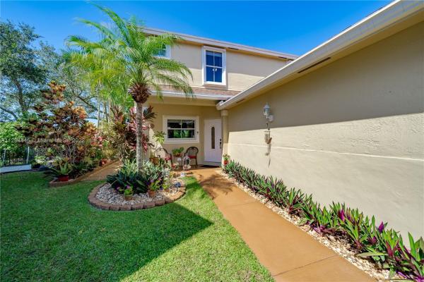Dimensions, 360 NW 207th Way, Pembroke Pines, Florida 33029, image 1