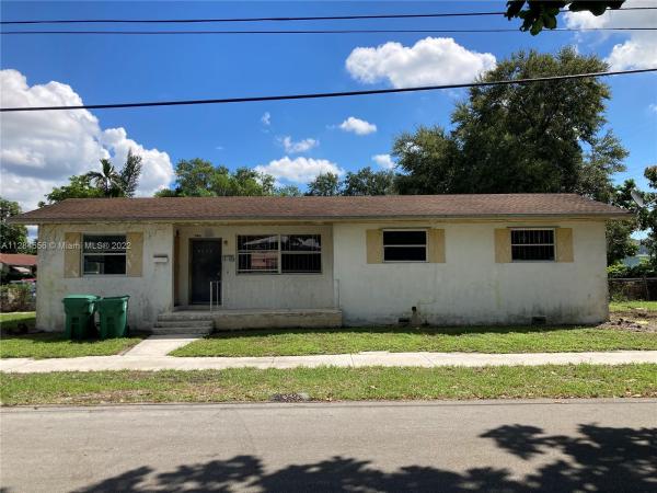 Stephens Manor, 7545 NW 10th Ave, Gladeview, Florida 33150, image 2
