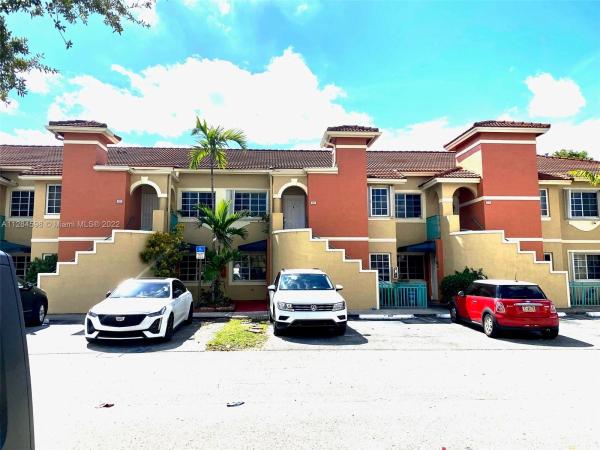 Bonita Golfview Townvillas, 7205 NW 173rd Dr #607-6, Country Club, Florida 33015, image 1