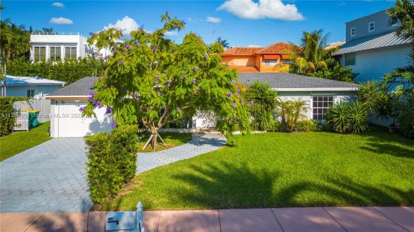 Biscayne Key Estates, 749 Ridgewood Rd, Key Biscayne, Florida 33149, image 1