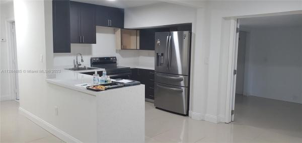 Welwyn Park, 6404 SW 22nd St, Miramar, Florida 33023, image 2