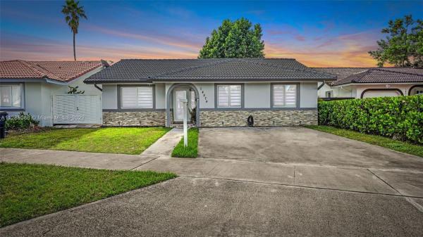 Munne Royal Homes, 14574 SW 98th Ter, The Hammocks, Florida 33186, image 1