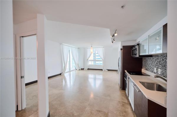 Quantum On The Bay, 1900 N Bayshore Dr #2605, Miami, Florida 33132, image 2
