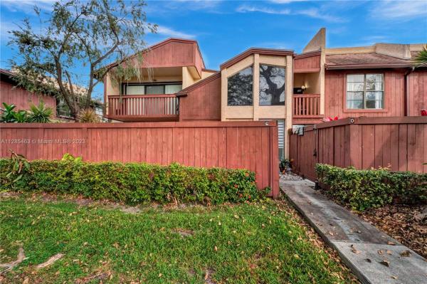Snapper Village, 7019 SW 115th Pl #C31, Kendall, Florida 33173, image 2