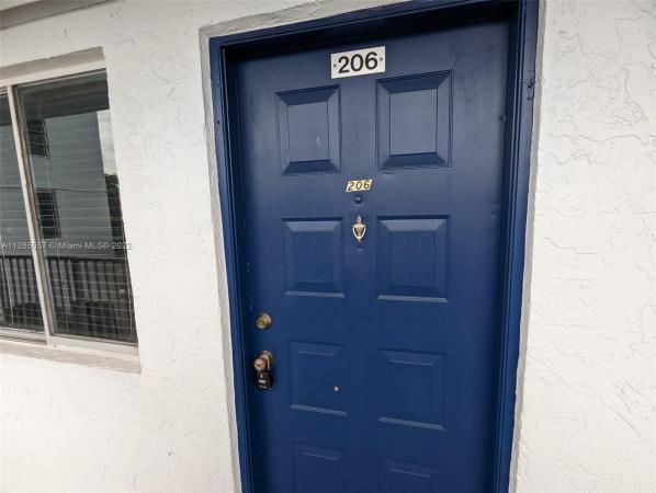 Lakeshore At University Park, 8540 N Sherman Cir #206, Miramar, Florida 33025, image 1