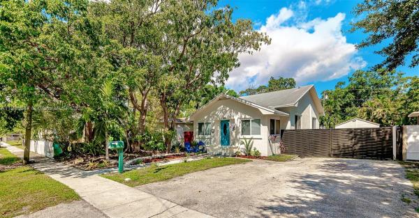 Dania Heights, 238 SW 5th St, Dania Beach, Florida 33004, image 1