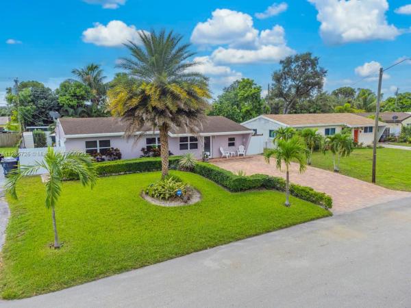 Driftwood Acres, 7020 Raleigh St, Hollywood, Florida 33024, image 2