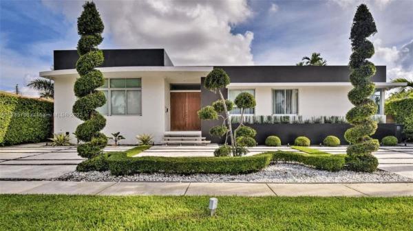 Keystone Point, North Miami, Florida 33181, image 2