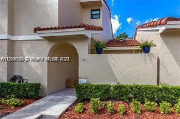 Villa Homes At The Moors, 17290 NW 60th Ct #17290, Country Club, Florida 33015, image 1