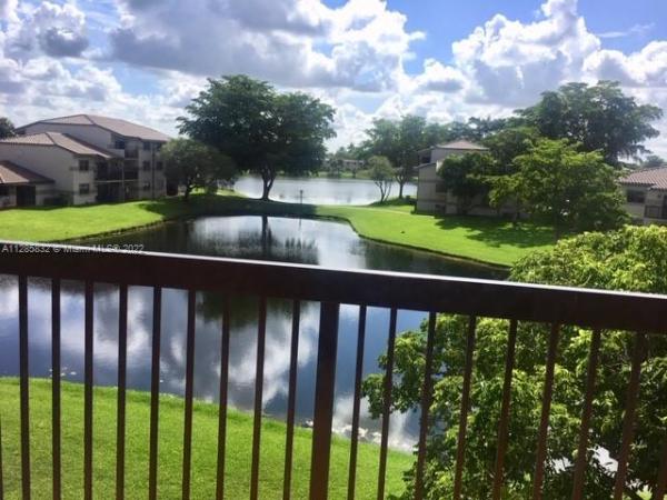 Villas De Venezia, 9925 Nob Hill Pl #9925, Sunrise, Florida 33351, image 1