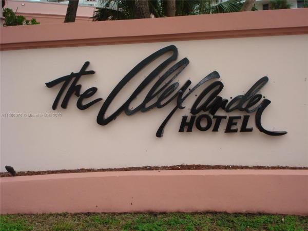 The Alexander Hotel, 5225 N Collins Ave #1414, Miami Beach, Florida 33140, image 2