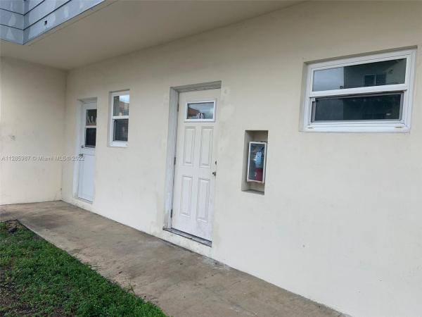 Chestnut Hill, 13215 NE 6th Ave #107, North Miami, Florida 33161, image 1