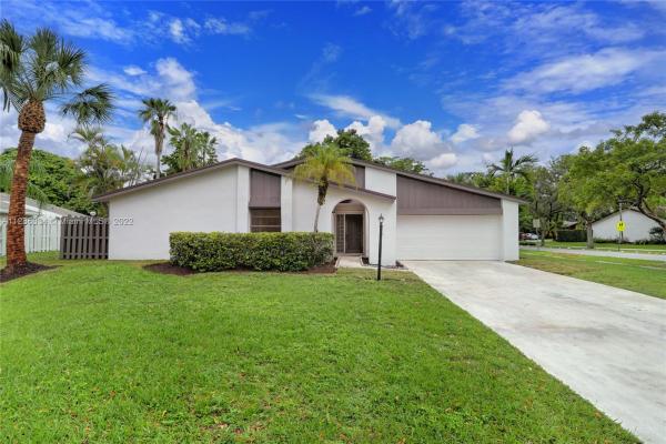 The Crossings, 10781 SW 129th Ct, The Crossings, Florida 33186, image 2