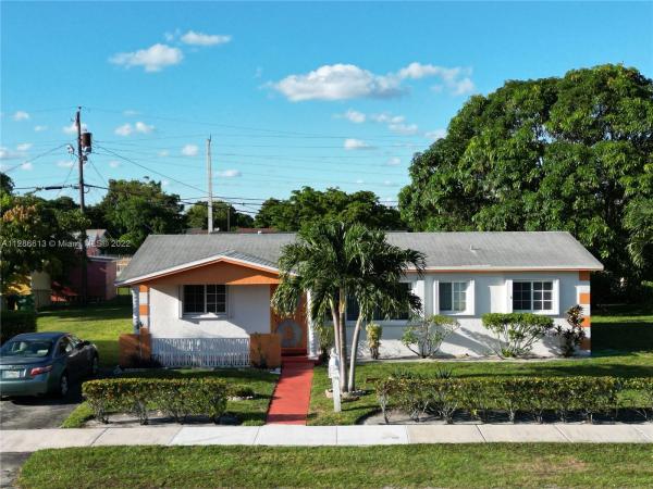 Lakewood Estates, 2855 NW 206th St, Miami Gardens, Florida 33056, image 1