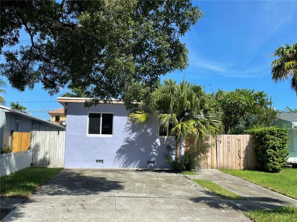 Hollywood South Side, 1625 Fletcher St #1-2, Hollywood, Florida 33020, image 1