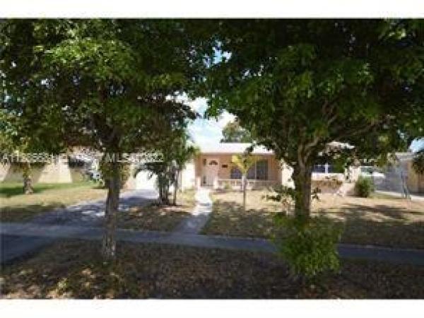 North Gate Estates, 3471 NW 32nd St, Lauderdale Lakes, Florida 33309, image 2