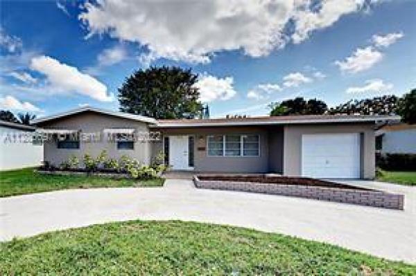 Sunrise Golf Village, 6660 NW 21st Ct, Sunrise, Florida 33313, image 2