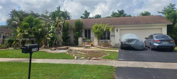 Flamingo Gardens West, 5741 SW 118th Ave, Cooper City, Florida 33330, image 1