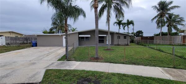 Lantana Heights, 820 S 10th St, Lantana, Florida 33462, image 2