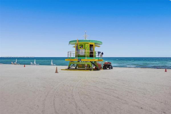 Seacoast 5700, 5700 Collins Ave #4M, Miami Beach, Florida 33140, image 1