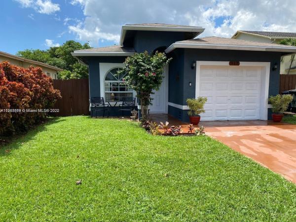 Golden Heights, 917 SW 8th St, Hallandale Beach, Florida 33009, image 1