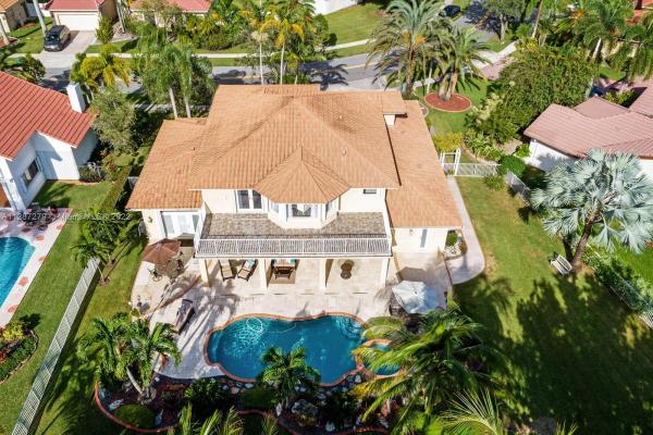 The Isles At Silver Lakes, 1402 NW 179th Ave, Pembroke Pines, Florida 33029, image 1
