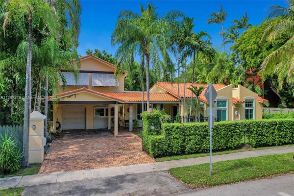 Natoma Manors, 1625 Tigertail Ave, Miami, Florida 33133, image 1