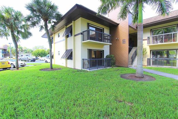 Kings Creek West, 7925 SW 86th St #921, Kendall, Florida 33143, image 1