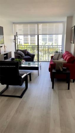 Plaza Of The Americas, 17011 N Bay Rd #412, Sunny Isles Beach, Florida 33160, image 2
