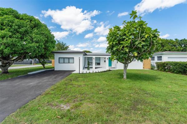 Miramar Tropical, 7945 Kismet St, Miramar, Florida 33023, image 2