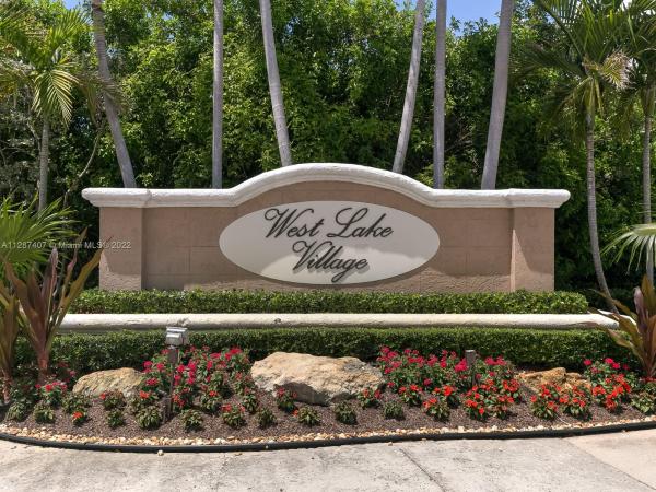 West Lake Village, 1110 Lemonwood St, Hollywood, Florida 33019, image 2