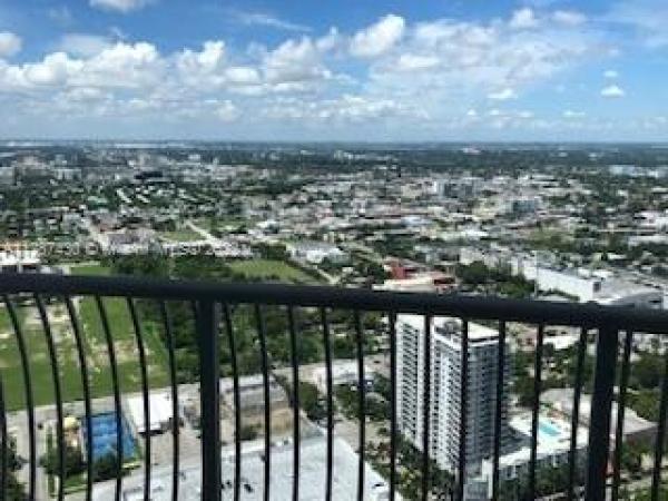Opera Tower, 1750 N Bayshore Dr. #5215, Miami, Florida 33132, image 1