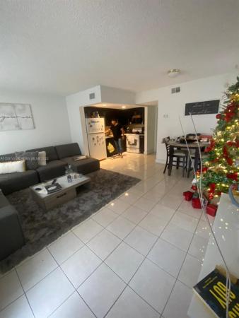 Conquistador Park, 5875 W 20 Ave #207, Hialeah, Florida 33012, image 1