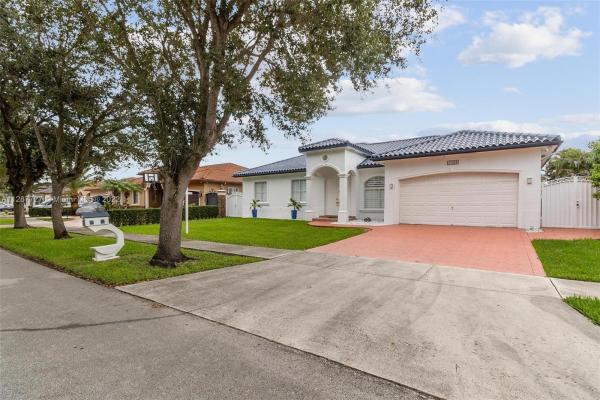West Lakes Estates, 17455 NW 91st Ct, Hialeah, Florida 33018, image 1