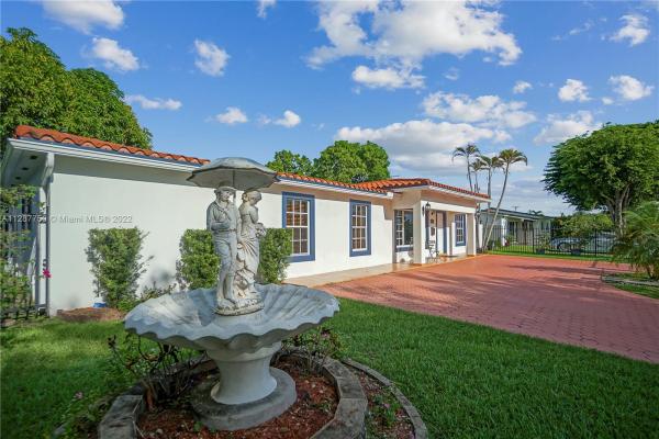 Coral Park Estates, 1315 SW 92nd Ct, Westchester, Florida 33174, image 2
