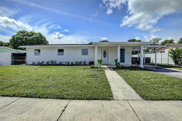 Miami Gardens Manor, 19314 NW 47th Ct, Miami Gardens, Florida 33055, image 1