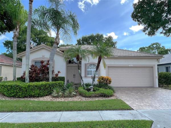 Avalon Estates At Woodmont, 7844 NW 78th Ave, Tamarac, Florida 33321, image 1