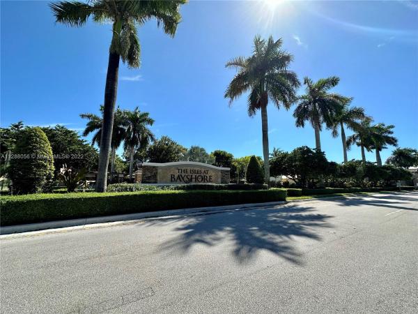 The Courts At Isles Of Bayshore, 22641 SW 88th Pl #202, Cutler Bay, Florida 33190, image 2