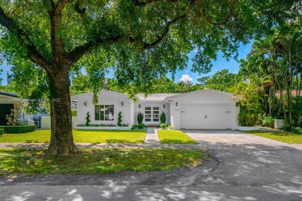 Riviera, 1514 Urbino Ave, Coral Gables, Florida 33146, image 2