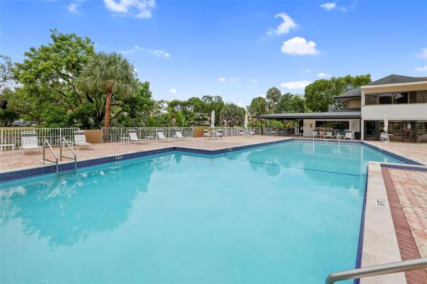 Kings Creek South, 7777 SW 86th St #F1-310, Kendall, Florida 33143, image 1