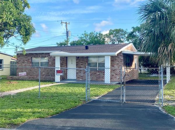 Wingate Ridge, 3050 NW 17th Ct, Fort Lauderdale, Florida 33311, image 1