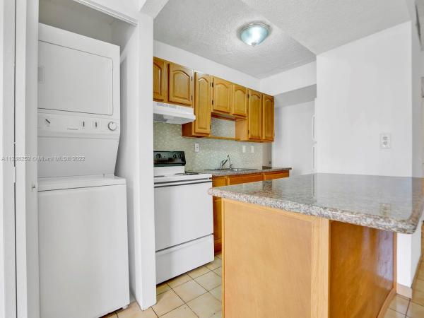 South Winds, 9311 SW 4th St #118B, Fountainebleau, Florida 33174, image 1
