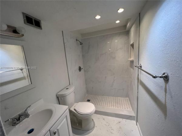 1251 NE 108th St #210, Unincorporated Dade County, Florida 33161, image 2
