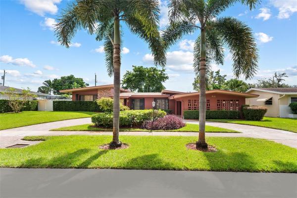 Hollywood Hills, 811 N Highland Dr, Hollywood, Florida 33021, image 2